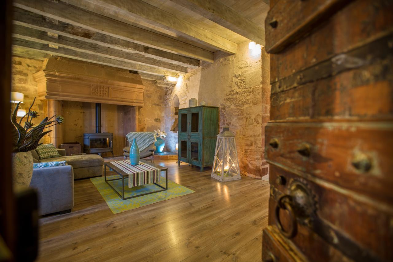 Logishotels Le Relais Du Quercy Meyssac Exteriör bild